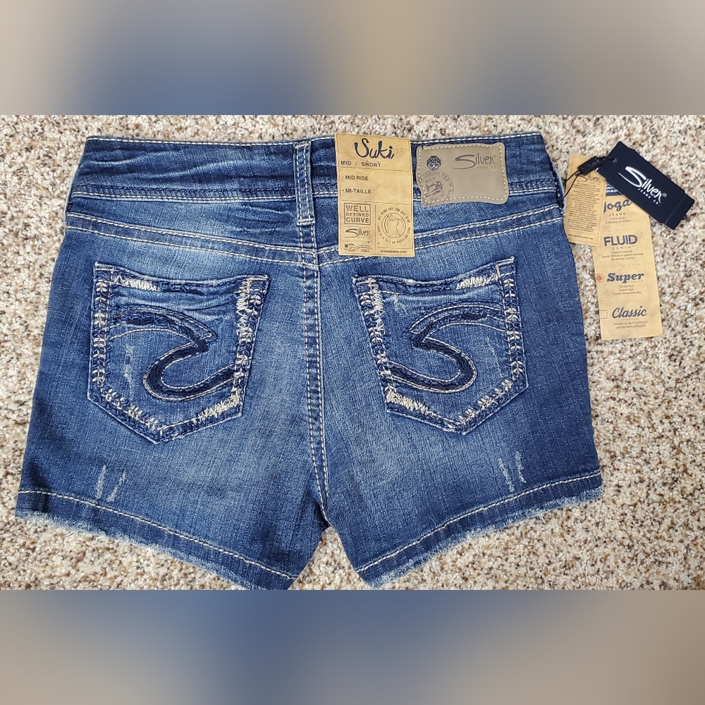 NWT Silver Jean Shorts 28